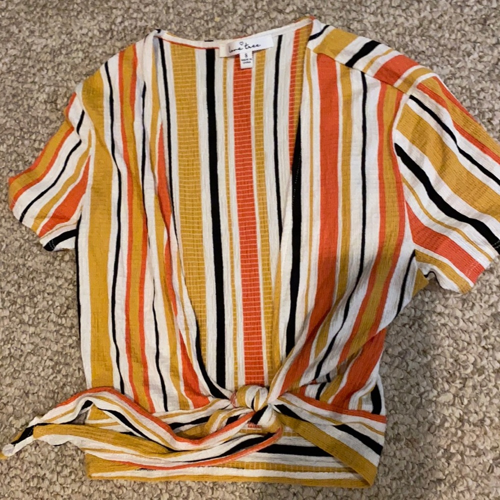 love tree tie front crop top